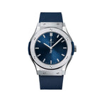 Elegant Mesh Band Watch