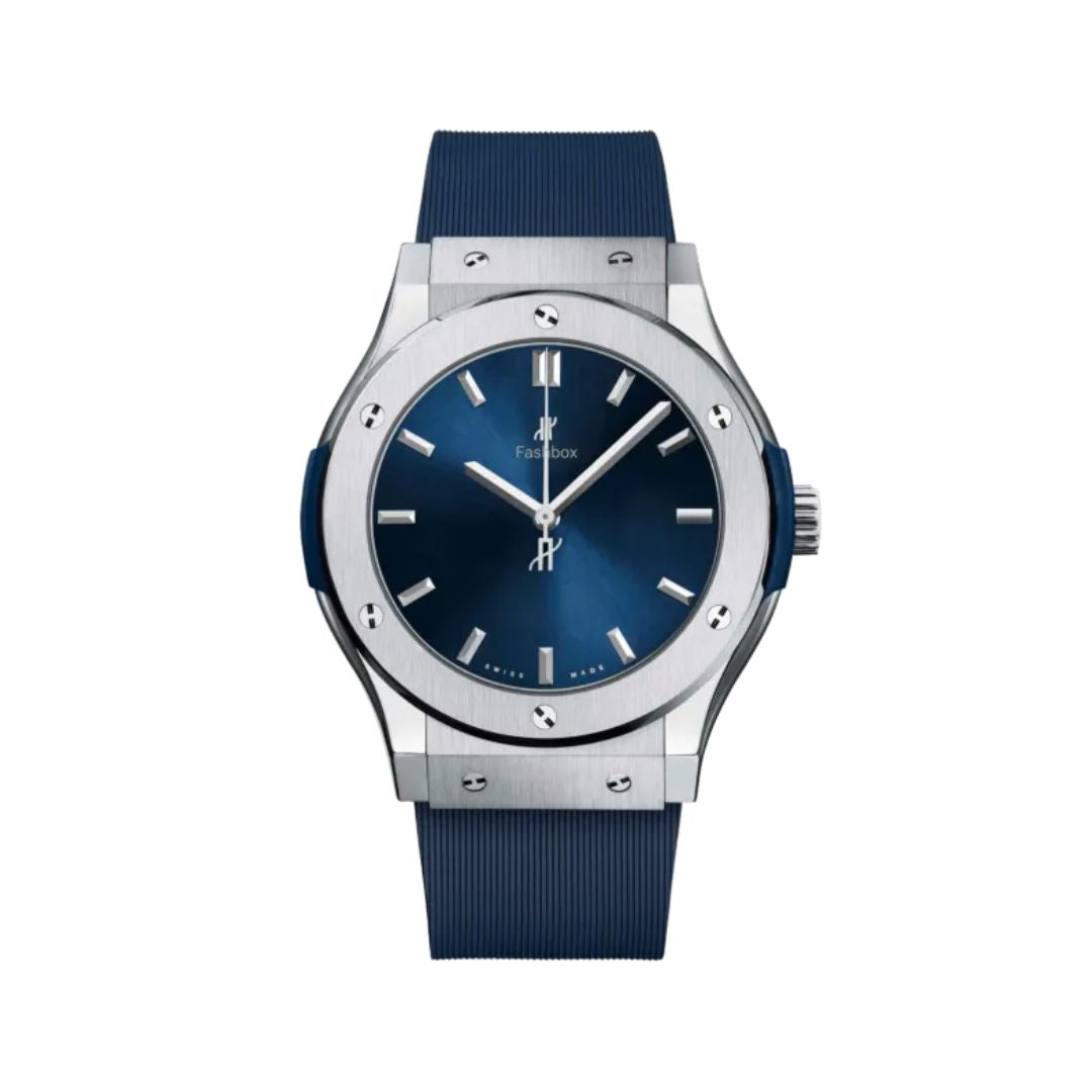 Elegant Mesh Band Watch
