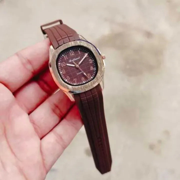 Square Rubber Strap Watch - Gold